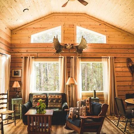 Denali Wild Stay - Moose Cabin, Free Wifi, 2 Private Bedrooms, Sleep 6 힐리 외부 사진
